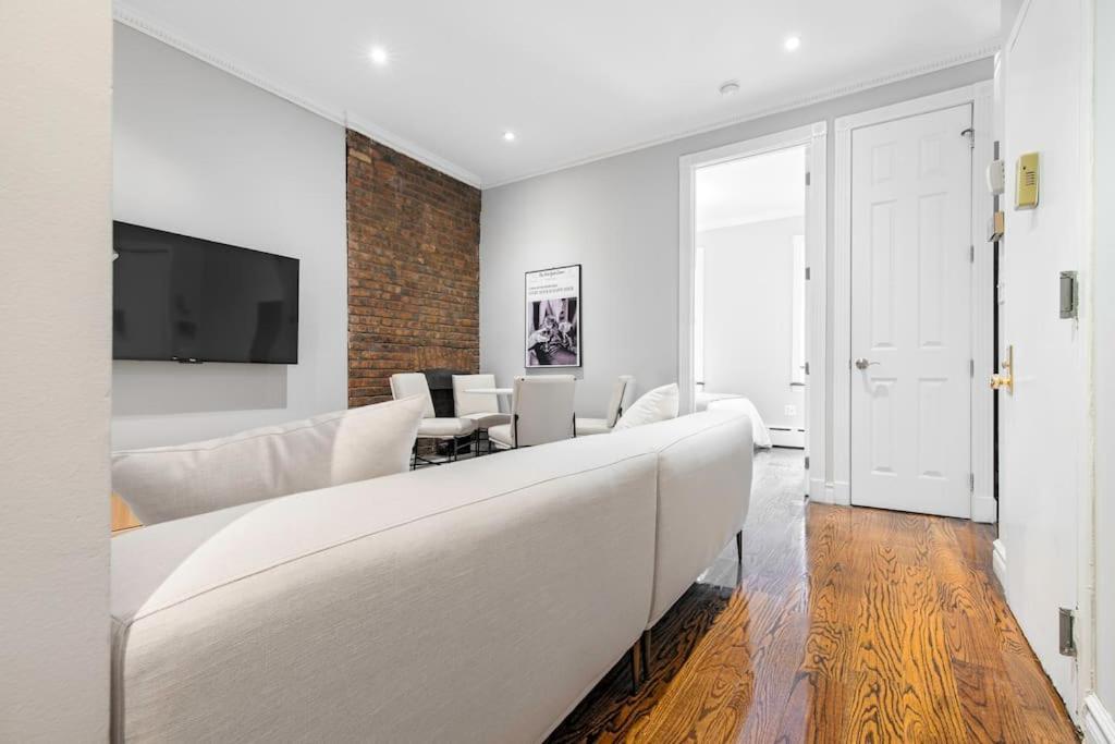 Gorgeous & Bright 3Bdr & 1Bth In Midtown Manhattan New York Exterior photo